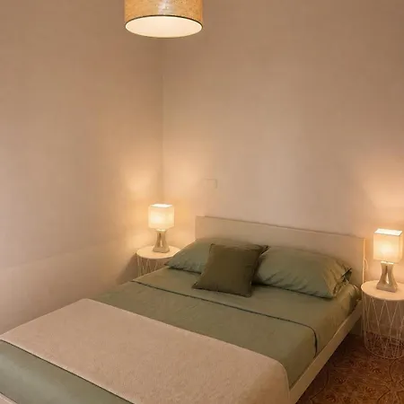 Bright Overlooking The Unesco Hills *